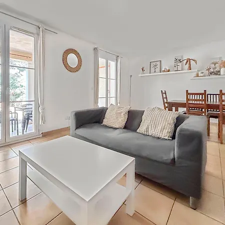 Maison Avec Terrasse, Jardin A 20Mn Montpellier *