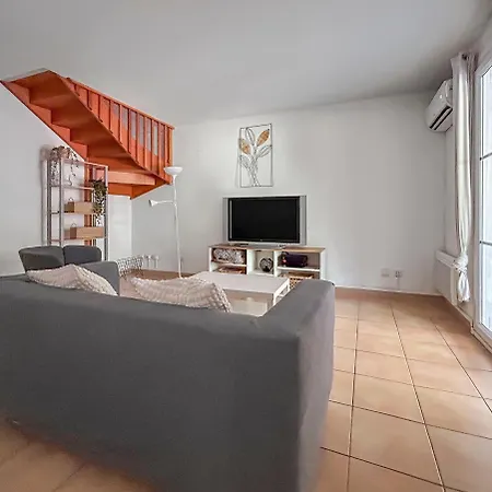 Maison Avec Terrasse, Jardin A 20Mn Montpellier بيت للعطل